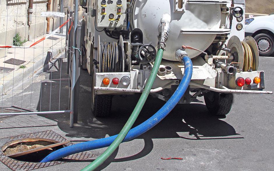 déboucher un egout Nanterre
